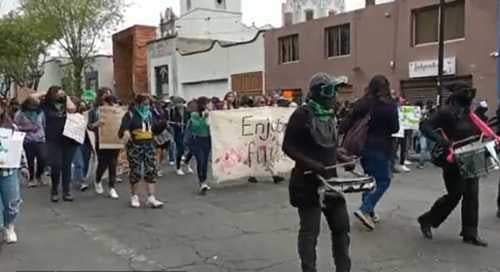 Participan 26 colectivos de mujeres en movimiento a favor del Aborto Legal y Seguro en el Edomex